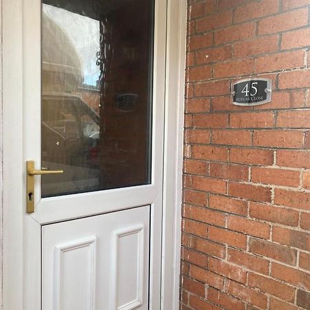Lovely 1-Bedroom Apartment With Garden And Parking Stone  Exterior photo
