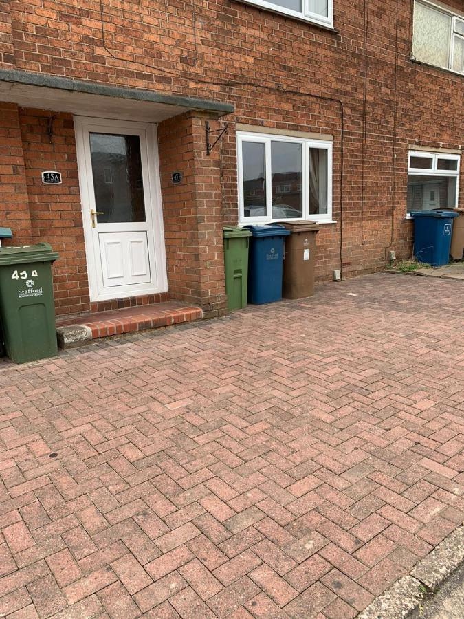Lovely 1-Bedroom Apartment With Garden And Parking Stone  Exterior photo